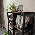 Dawna Mleczarnia Familijny Apartamento