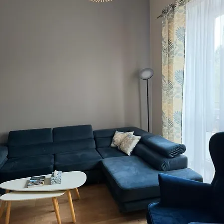 Dawna Mleczarnia Familijny Apartamento Nowa Ruda