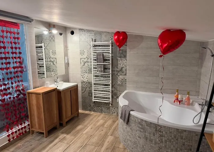 Dawna Mleczarnia Familijny Apartman